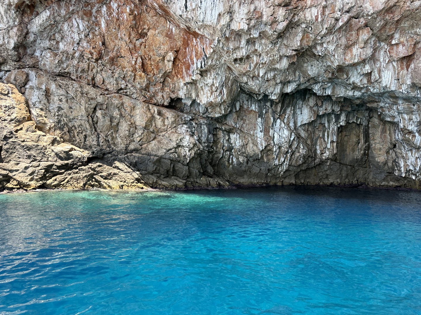 Budva boat tour photo