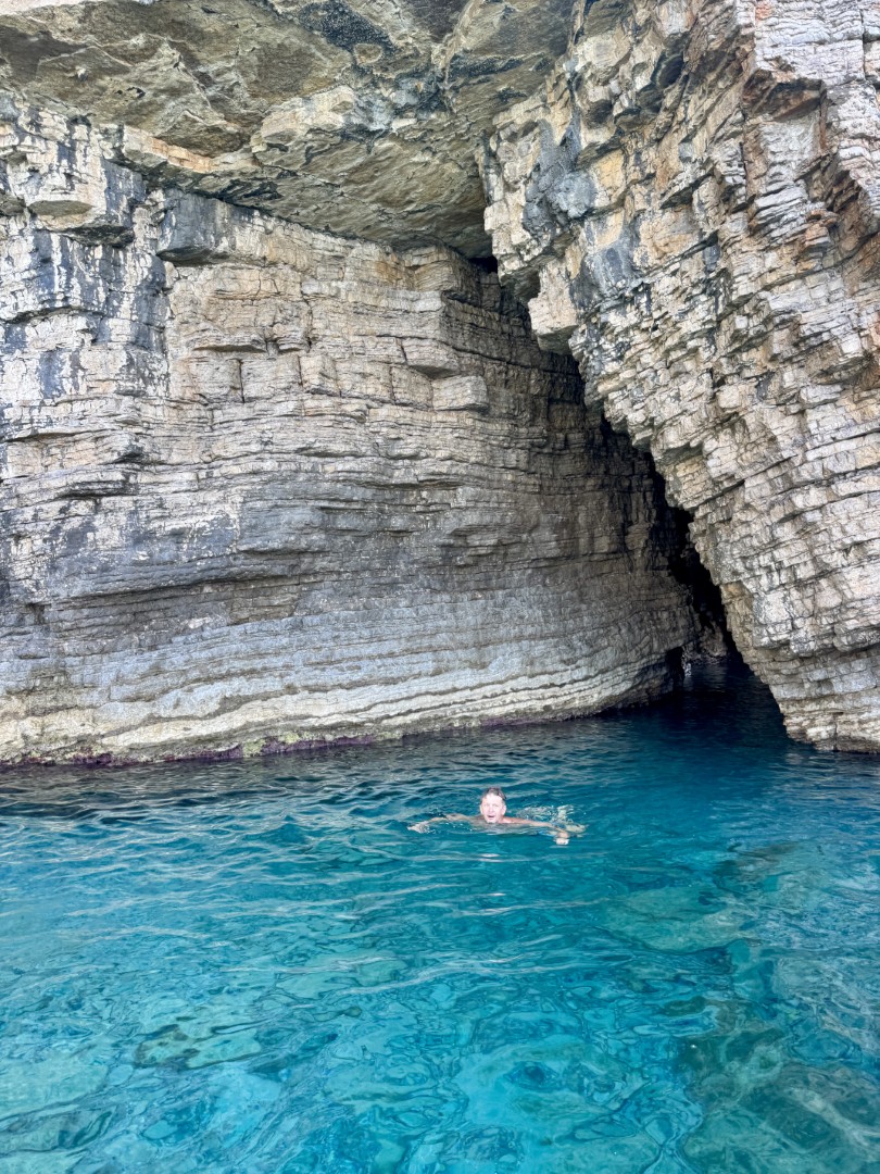 Budva boat tour photo